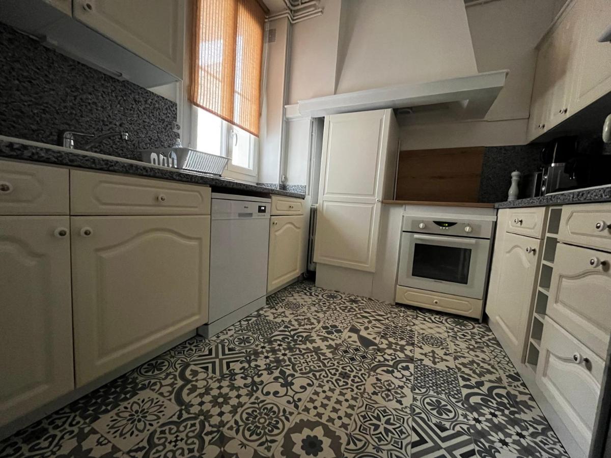 Superbe Appartement Belifontain Coeur De Ville Fontainebleau Bagian luar foto