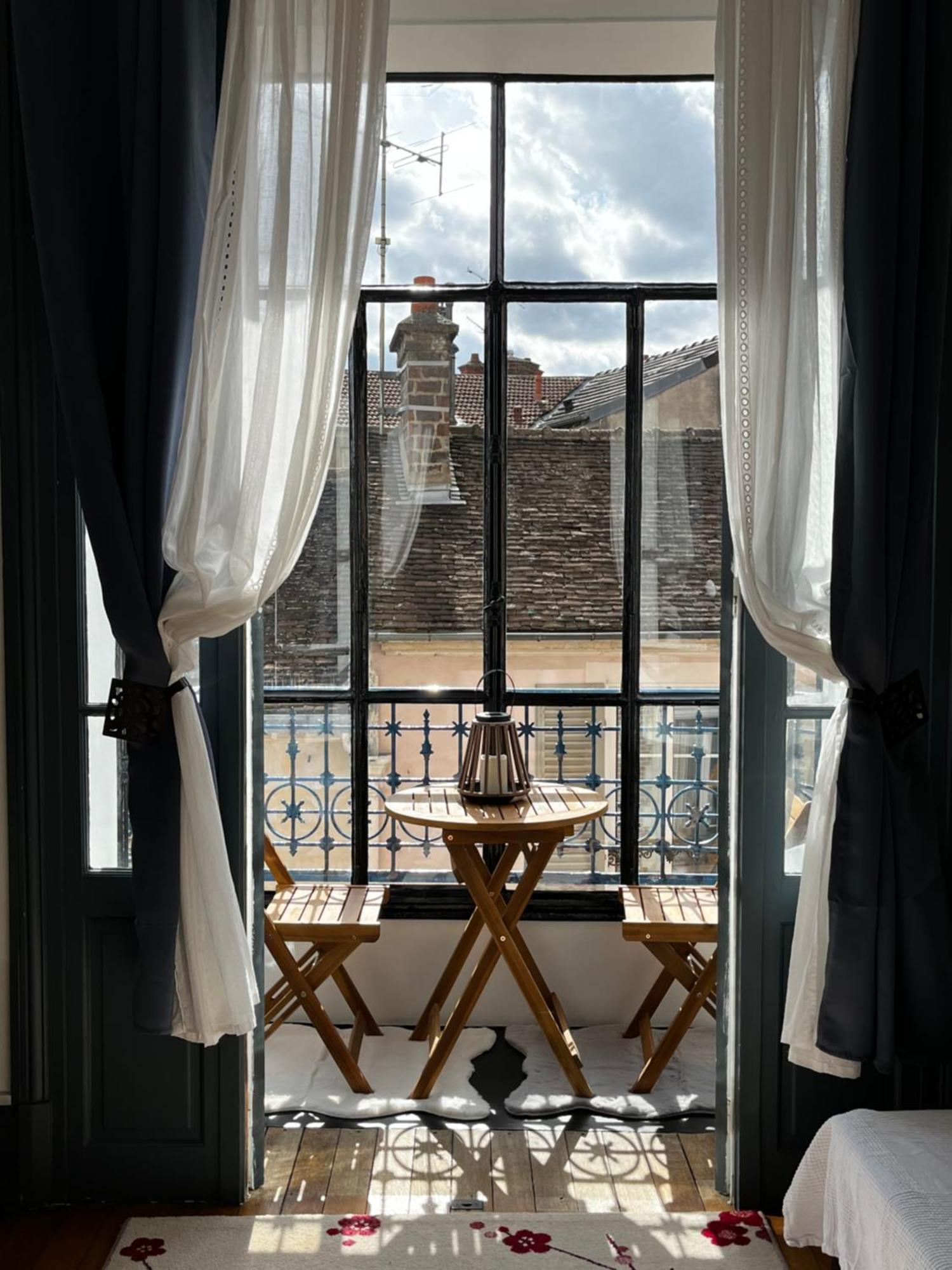 Superbe Appartement Belifontain Coeur De Ville Fontainebleau Bagian luar foto